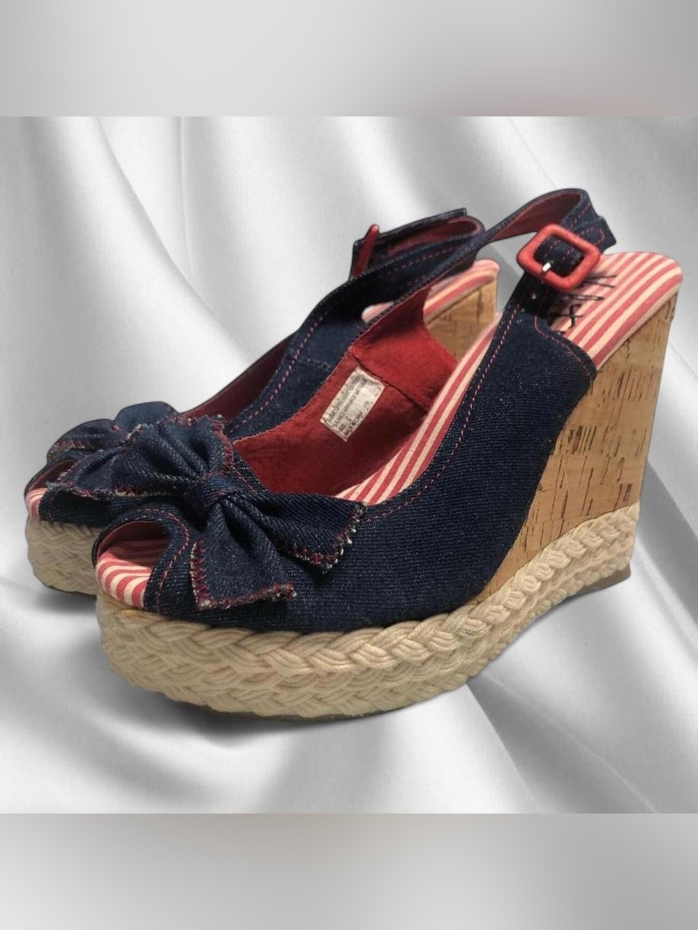 Vintage Volatile Wedges